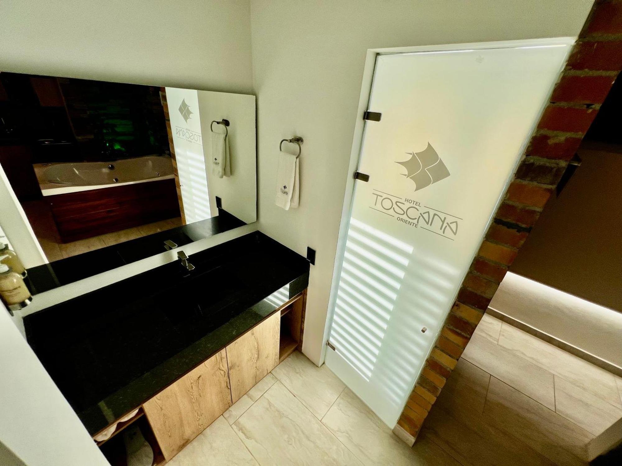 Hotel Toscana Oriente Rionegro Kültér fotó